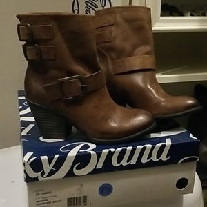 Lucky Brand brand new brown boots